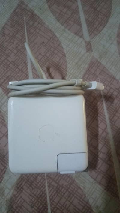 Macbook Pro Charger (Original)