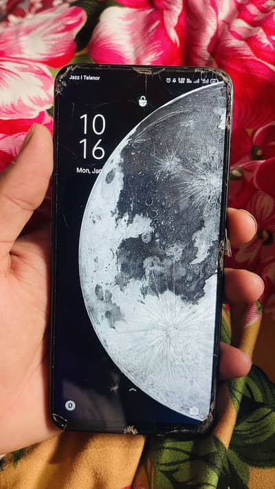 OPPO RENO 2F panel damage