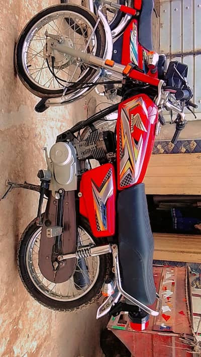 Honda 125 for sale complete documents