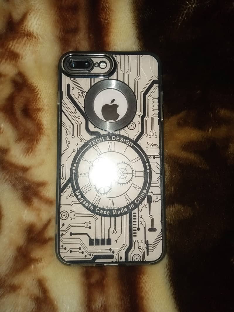 Iphone 8 pluse ( 64GB ) No Behs Plz 2