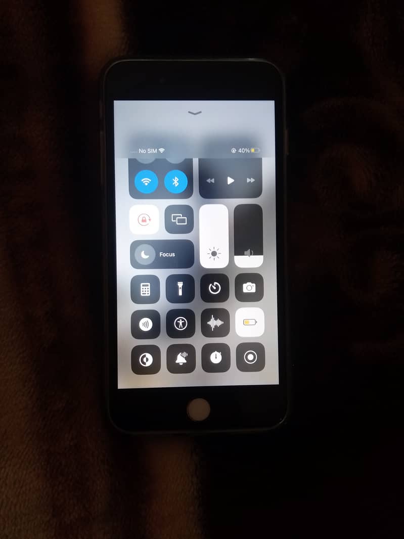 Iphone 8 pluse ( 64GB ) No Behs Plz 3