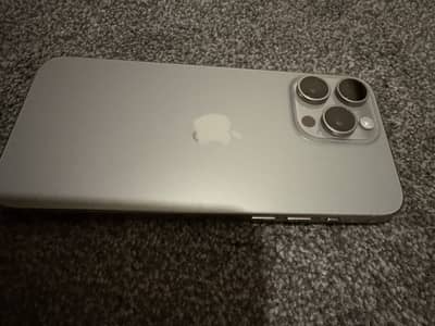 Apple iPhone 15 Pro Max