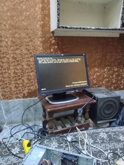 22inch LCD computer wali no fault good condition