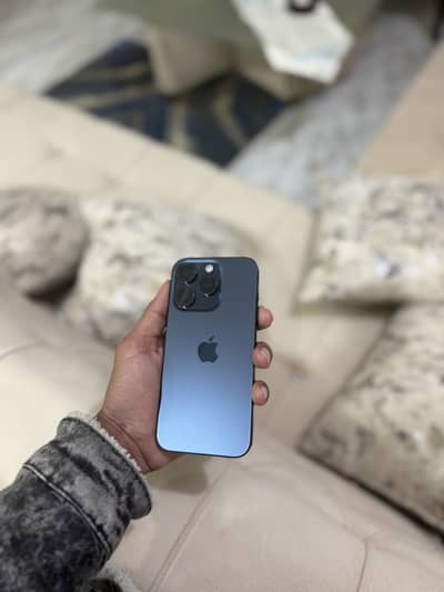 Iphone 15 pro waterpack 10/10