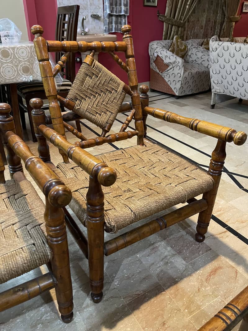 Sindhi Sofa Set 1