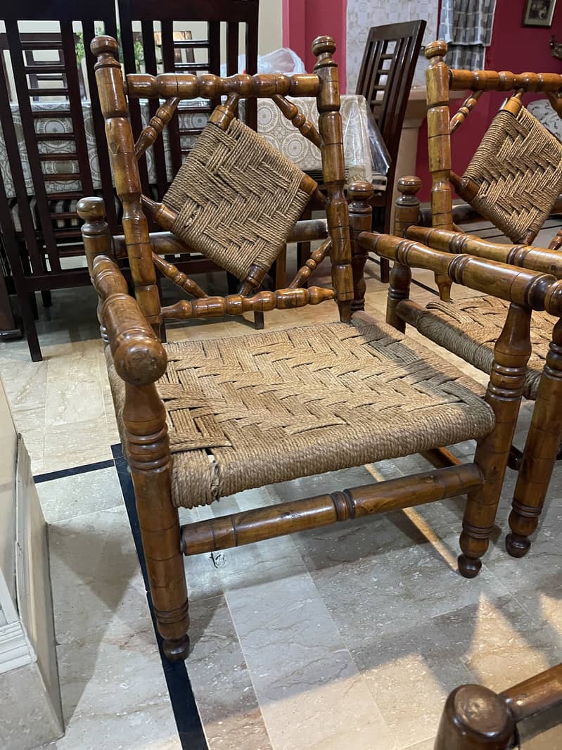 Sindhi Sofa Set 2