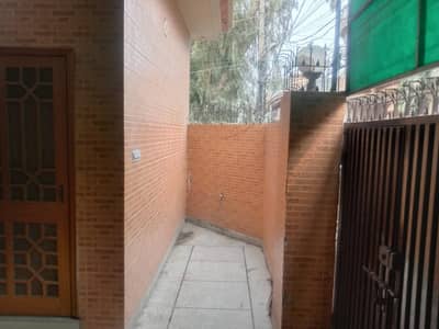 5.5 marla house available for rent in Mustafa Town