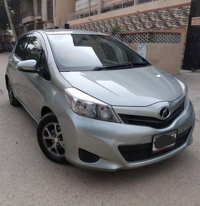 Toyota Vitz 2013/2015 Almost genuine condition