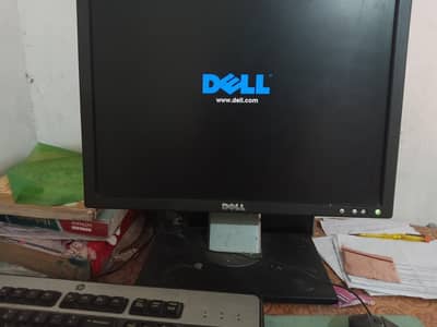 Dell OptiPlex 9020 desktop PC | 8 GB RAM | core i3 + Dell E196FP LCD.
