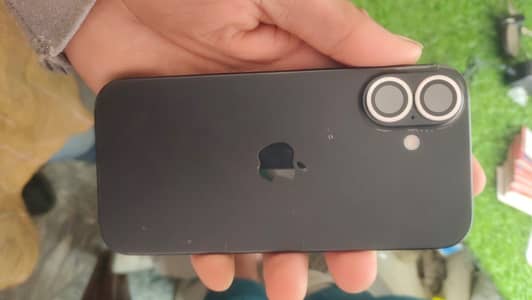 I phone 16 128 gb water pack