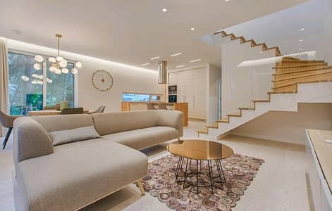 A Flat Of 550 Square Feet In Lahore