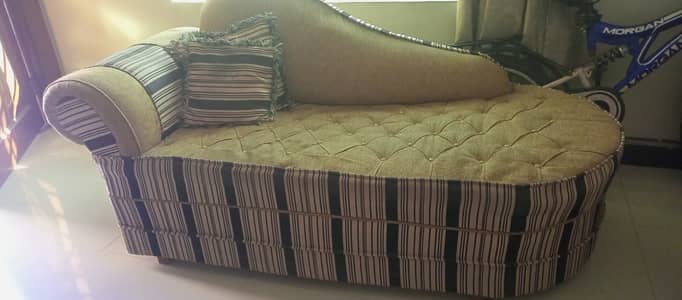 Sofa set 7 seater used fabric juet comfortable
