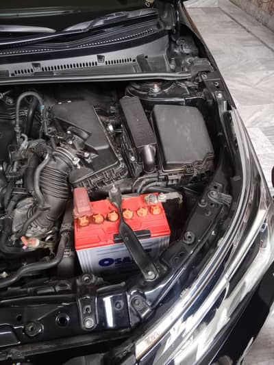 Corolla xli non accidental front bumper pe Thora Kam huwa hai Baki gen