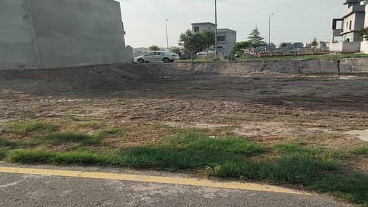 5 Marla Residential Plot in Executive Block