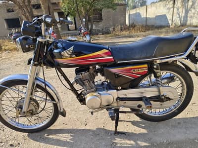 selling honda 125