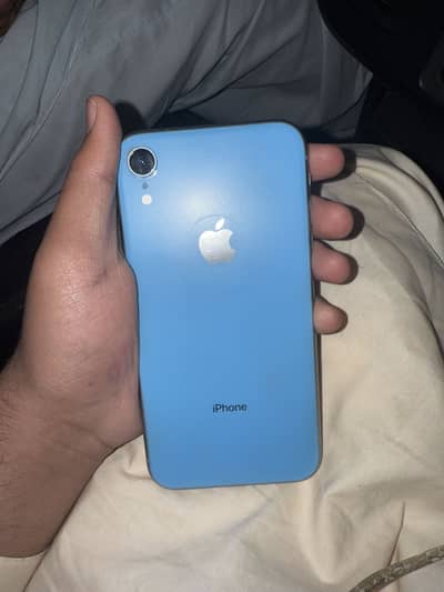 Apple iPhone XR Used | Non-PTA | SIM Locked | Battery 77%