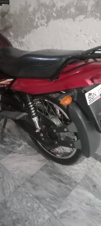 yamaha ybz no1 2017 model koi kaam nhen hony wala03056387269
