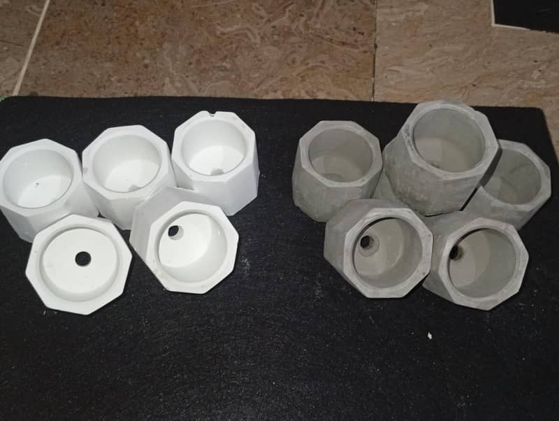 Mini Pots /Table Pots 11