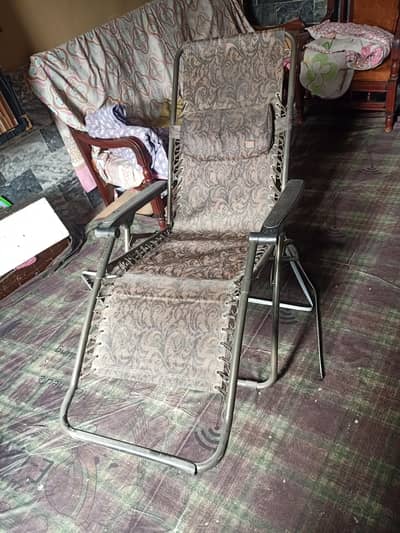 relaxing folding long chair