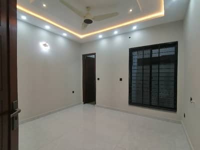 Prime Location 7 Marla Upper Portion For Grabs In Jubilee Town