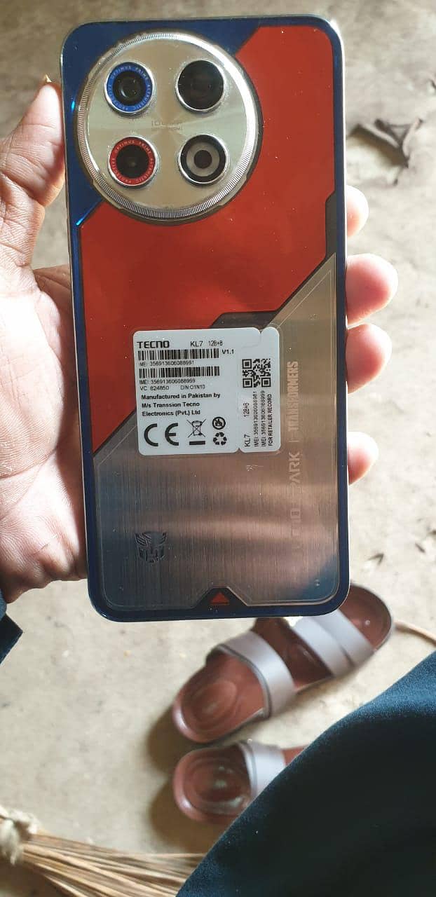 Techno Spark 30 pro 0