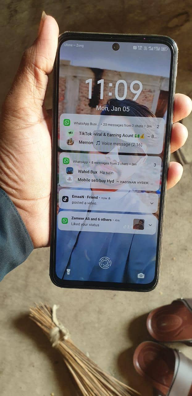 Techno Spark 30 pro 6