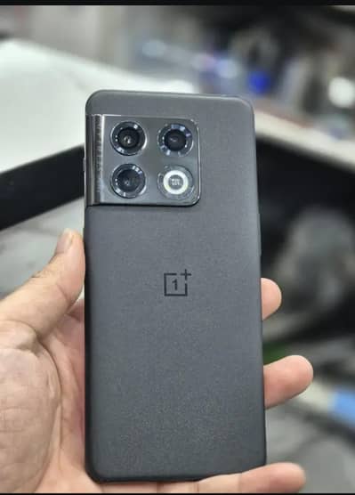 OnePlus 10 Pro 5G PTA Approved| Minor Green Line| With Free Charger.
