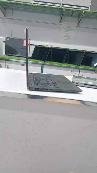 Dell Latitude 7410 – Core i5 10th Gen | 8GB / 256GB SSD