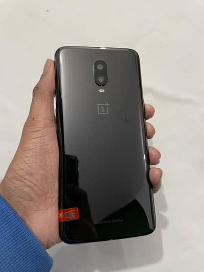 One plus 6T 8/128 GB 10/10 Condition