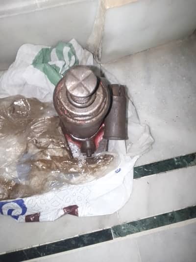 car jack contact number / 03268926773