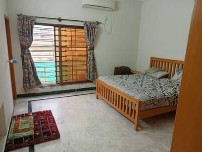 Bahria Town Phase 8 Upper Portion Sized 10 Marla Is Available