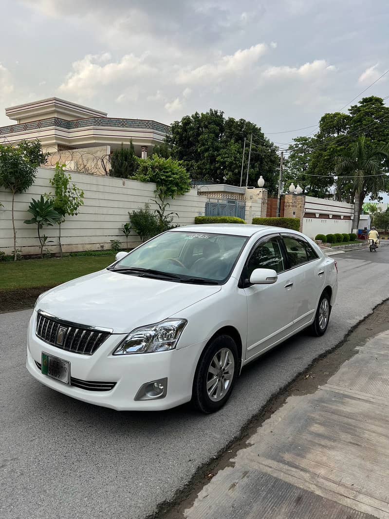 Toyota Premio (2009) model 0