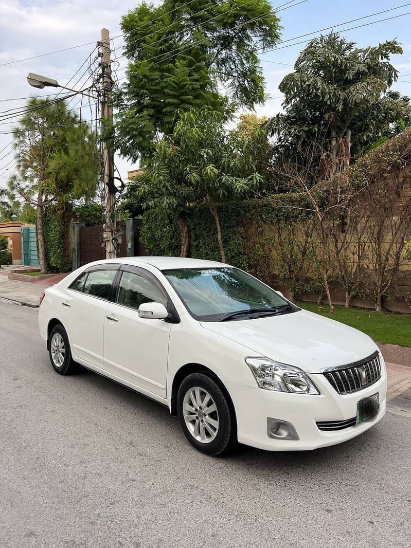 Toyota Premio (2009) model 3