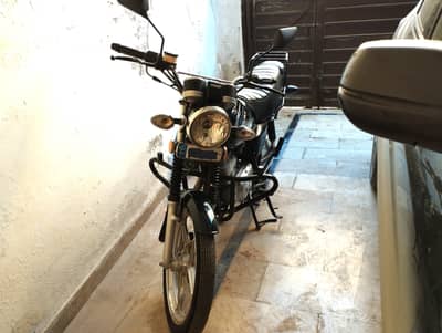 Suzuki GS 150 SE 2022