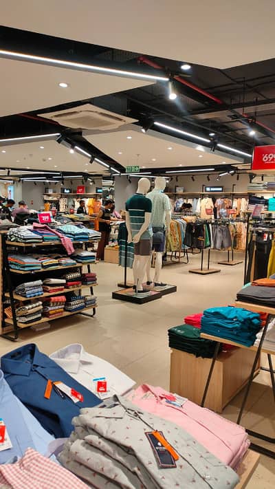 Commercial Outlet Available With 15% Annual Rent At MM Alam Road Gulberg