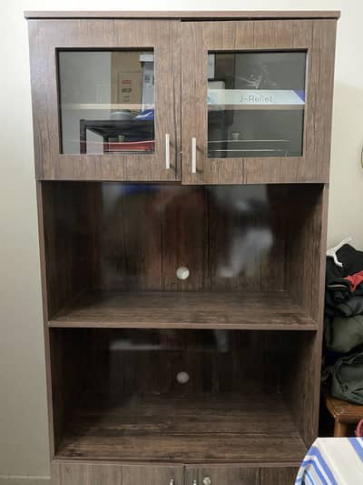 Kitchen cabinet