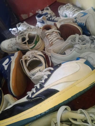 Thrifts Original Nike's
