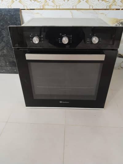 Koi bhari waja nhi hai use Nahin hota