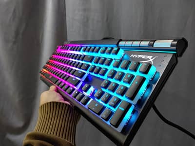 HyperX Alloy Elite 2 Keyboard Quantity available