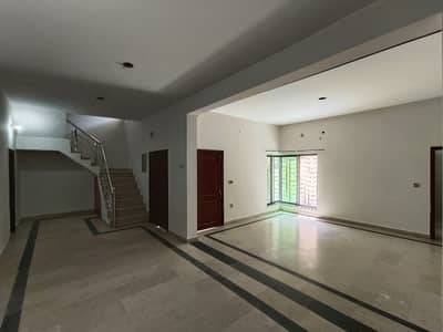 5.5 Marla House With 3 Stroey Available For Sale In Very Peaceful Locality