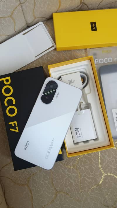 Poco F7