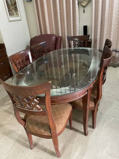 Dining Table Made With Heavy Quality Wood With 6 Chairs
