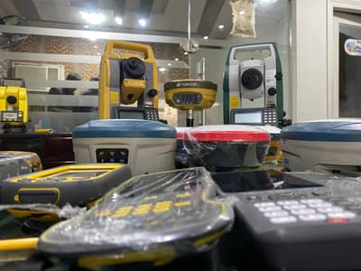 GPS Topography Land Surveyor Total Station RTK GNSS Land Measurement