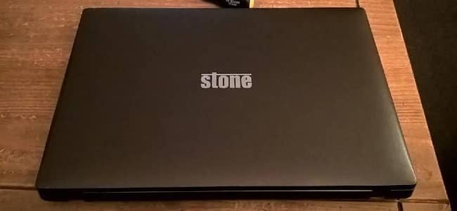 STONE NT310-H Laptop