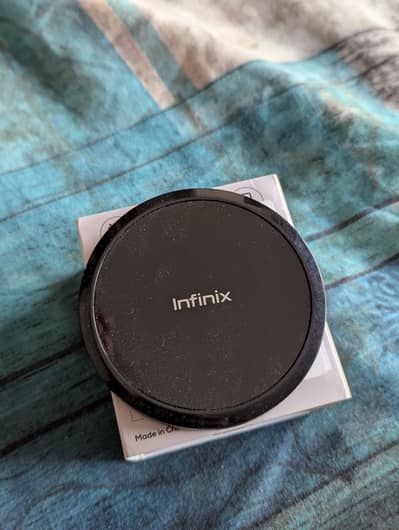 Infinix wireless pad