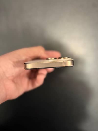 Iphone 16 pro for sale for contact 03001577763