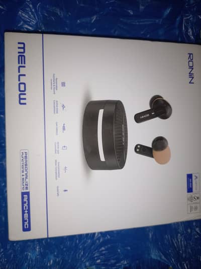 Ronin Mellow Earbuds – Like New (10/10 Condition)