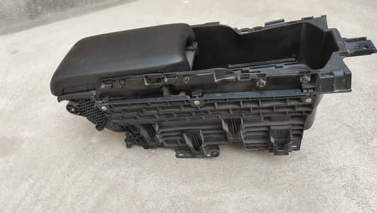 Honda civic armrest 2020