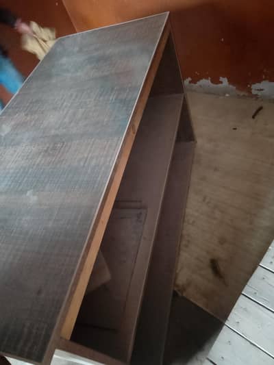 Counter like new 4' 16"