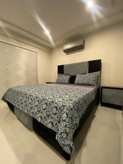 ONE BED FURNISHED APARTMENT FOR SALE AT PIRME LOCATION OF BAHRIA TOWN LAHORE
